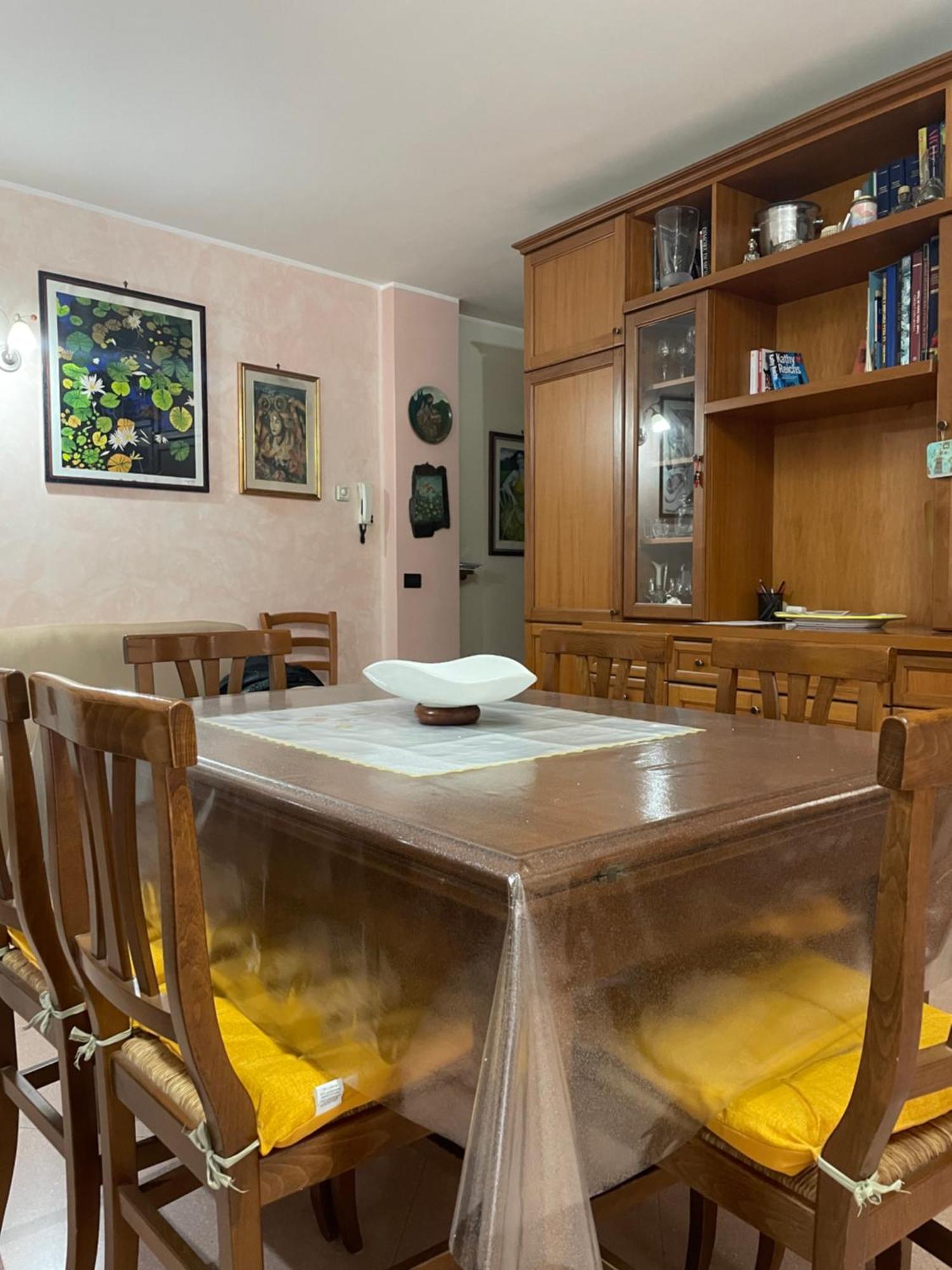 La Casa Nel Cortile Appartement Castelbuono  Buitenkant foto